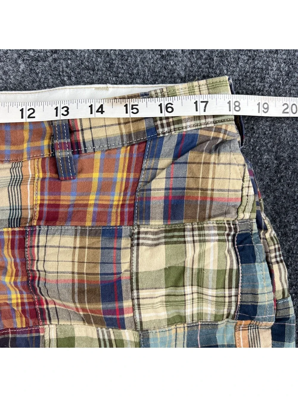 Jos A Bank Madras Patchwork Shorts Men 36 Earth Tones Plaid 9” Inseam Preppy Ivy